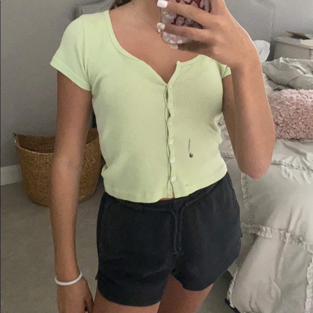 Short sleeve shirt